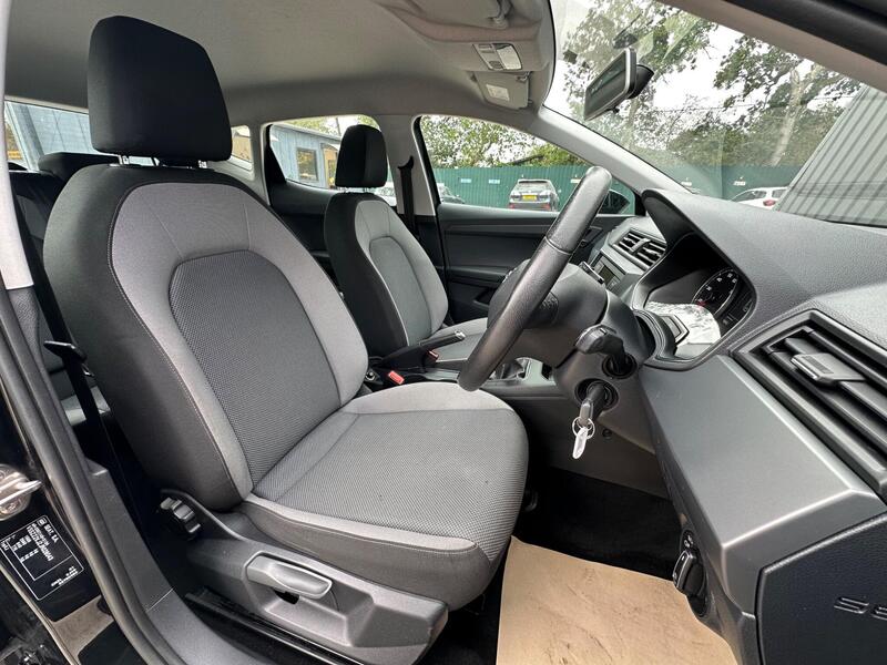 SEAT Ibiza photo 36