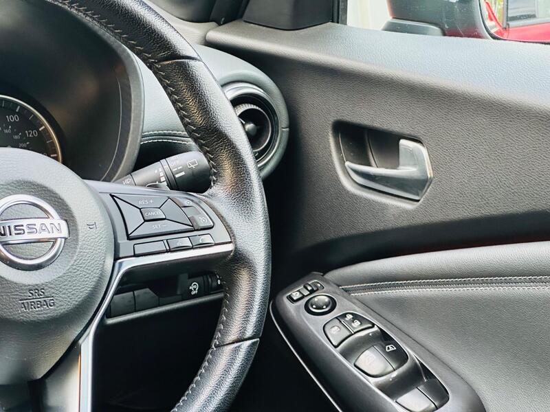 Nissan Juke photo 35