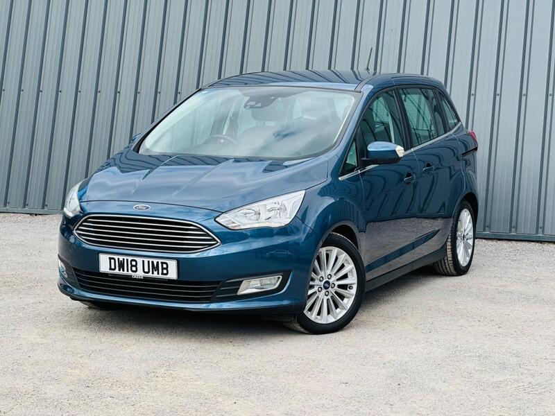 Ford Grand C-Max photo 63