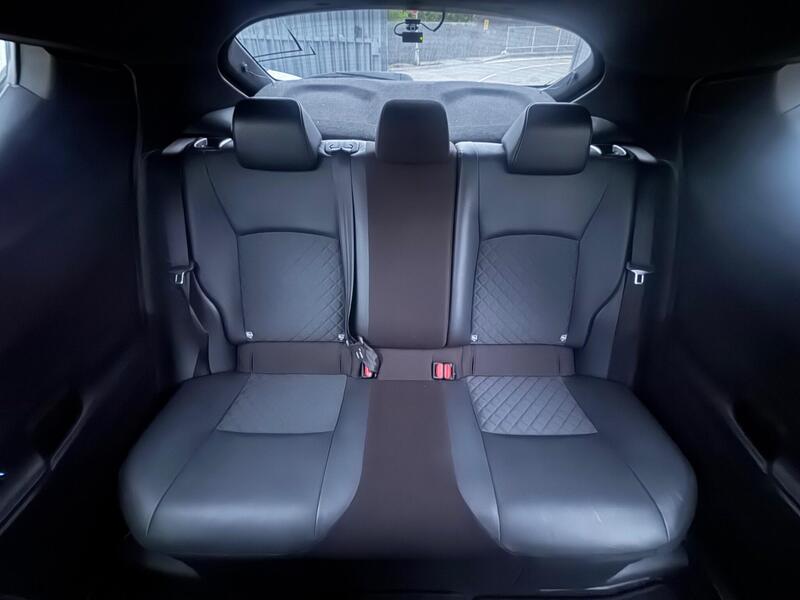 Toyota C-HR image 20