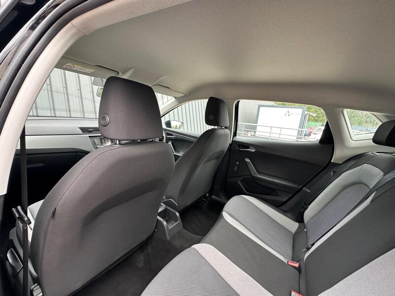 SEAT Ibiza photo 46