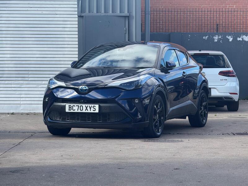 Toyota C-HR image 2