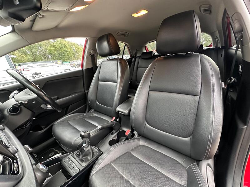 Kia Rio photo 42