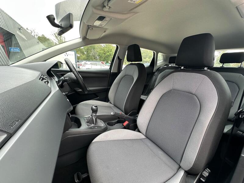 SEAT Ibiza photo 42
