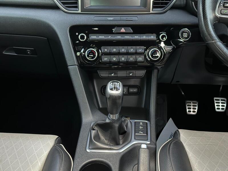 Kia Sportage photo 17