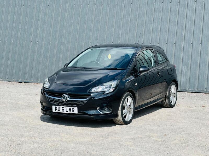 Vauxhall Corsa photo 2