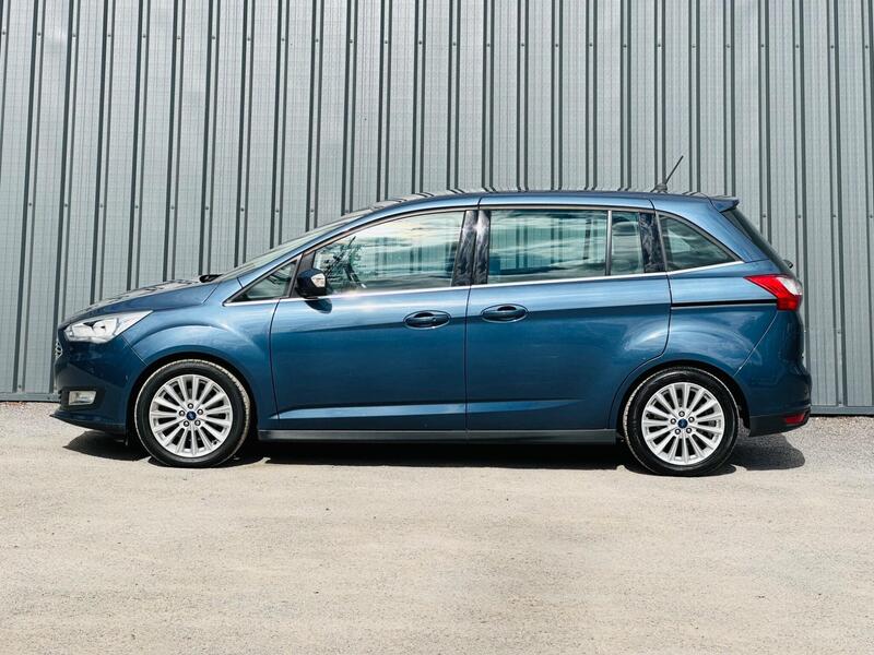 Ford Grand C-Max photo 5