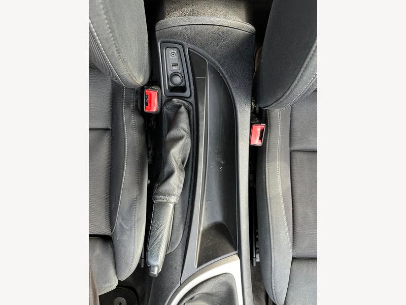 BMW 1 Series photo 19