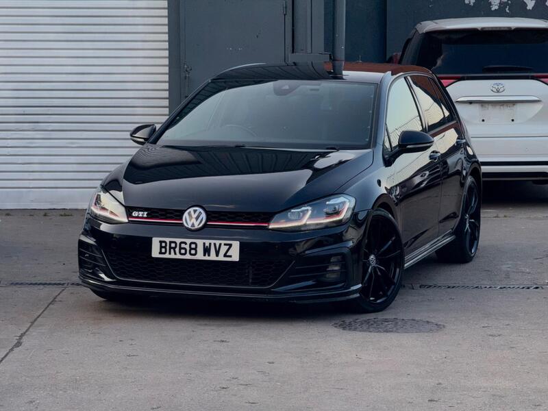 Volkswagen Golf 2.0 TSI GTI DSG Euro 6 (s/s) 5dr image 3