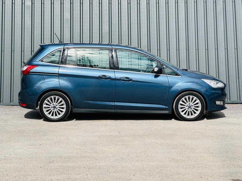Ford Grand C-Max photo 6