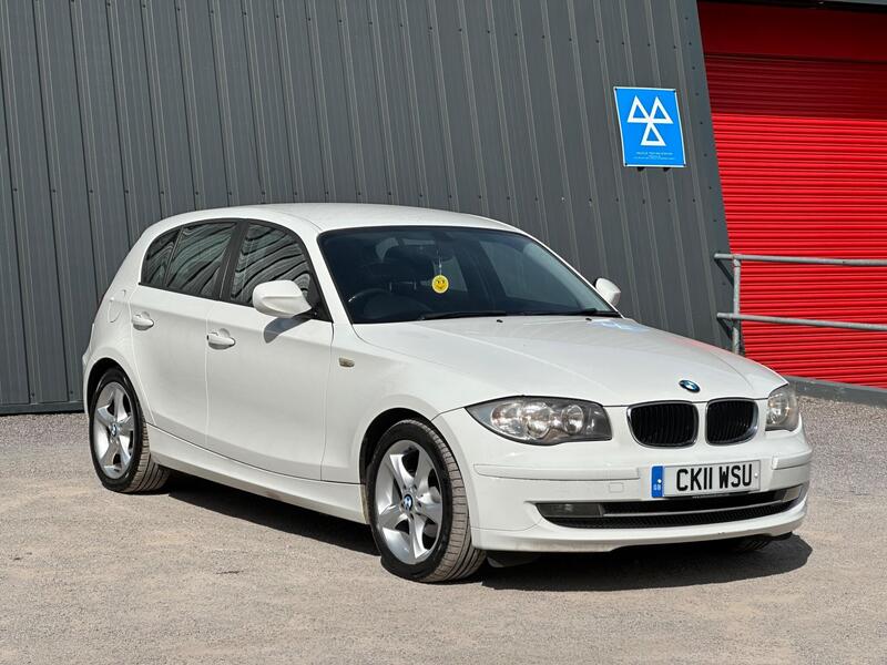 BMW 1 Series photo 32