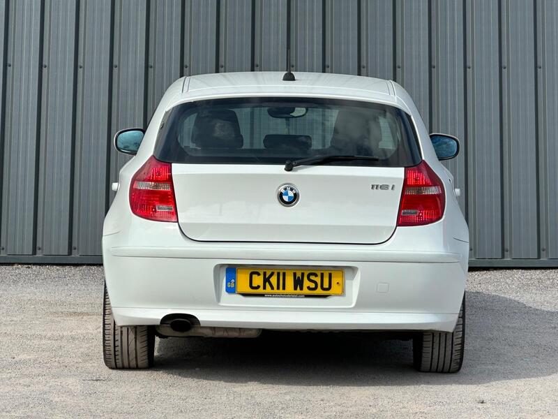 BMW 1 Series photo 4